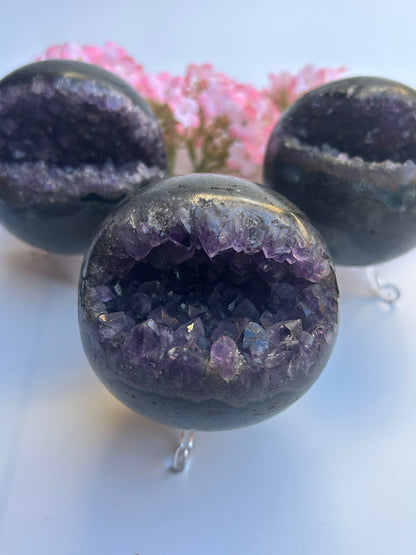Amethyst PAC-Man Kugel - Geodenkugel