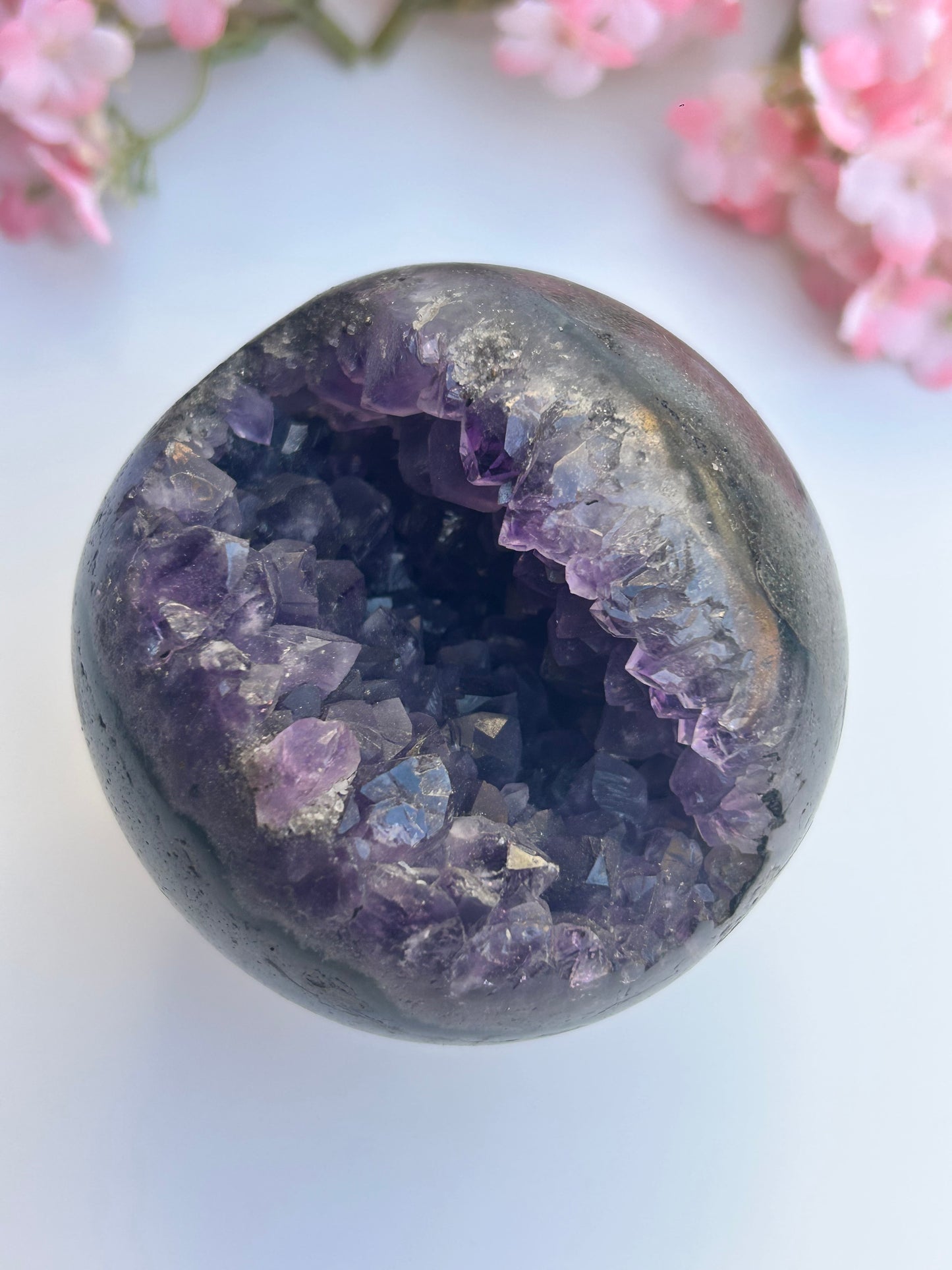 Amethyst PAC-Man Kugel - Geodenkugel